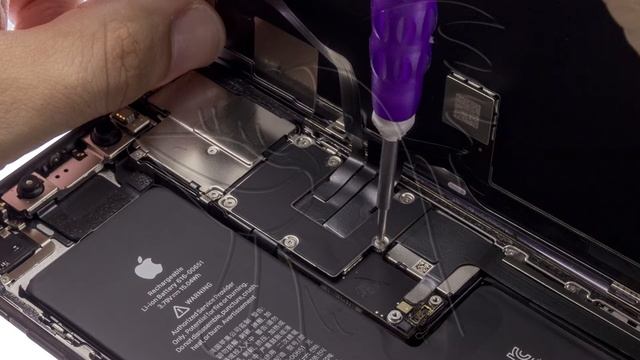 Guía del Apple iPhone 11 Pro Max: Cambiar altavoz смотреть онлайн