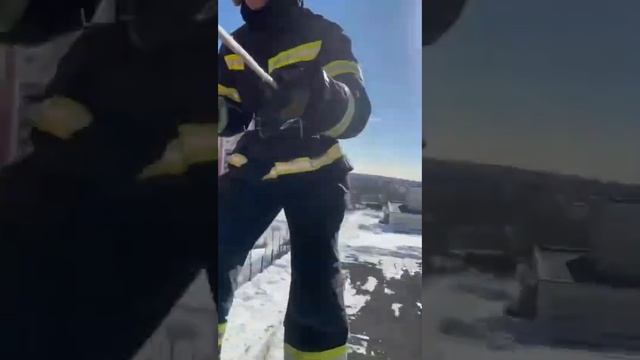 ОБУЧАЮ МОЛОДЁЖЬ,САМОСПАСАНИЕ С 4-го ЭТАЖА УЧЕБНОЙ БАШНИ 🔥🔥🔥 смотреть онлайн