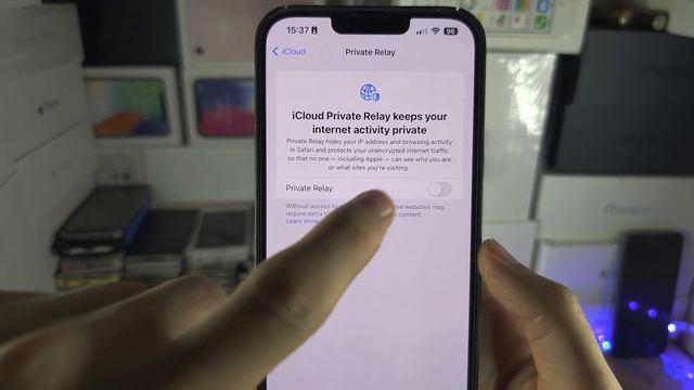 How to enable Private Relay on iPhone смотреть онлайн