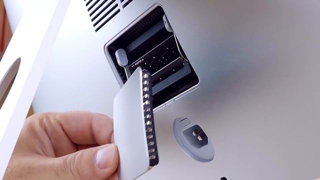 How to - Ram Upgrade on The Apple 5k iMac (in 4K) смотреть онлайн