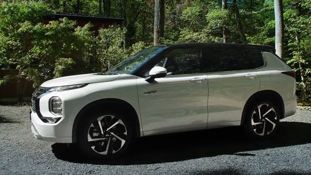 इस SUV के सामने Tata Harrier को भूल जाओगे! New Mitsubishi Outlander SUV Launch Date & Price in Indi смотреть онлайн