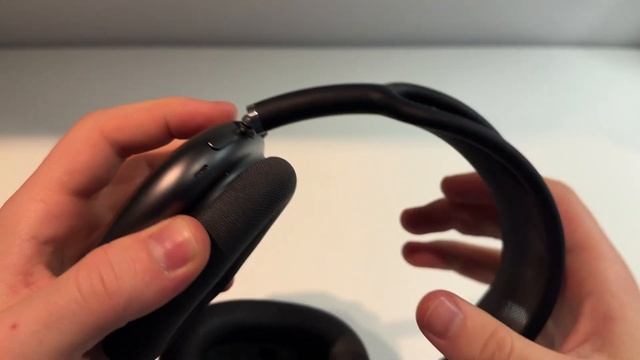 AirPods Max Unboxing and First Look in 2023 смотреть онлайн