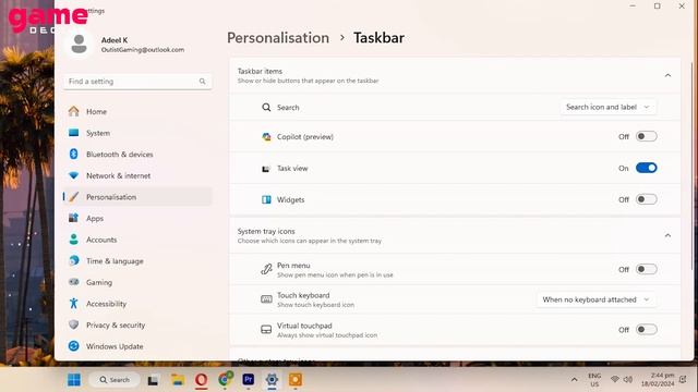 How to Hide Copilot in Taskbar and Show Desktop (Windows 11 FIX) смотреть онлайн