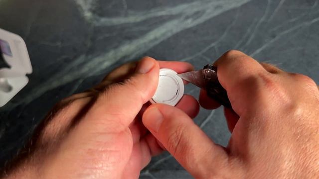 Hacking an Apple AirTag's speaker 🔊🎶 смотреть онлайн