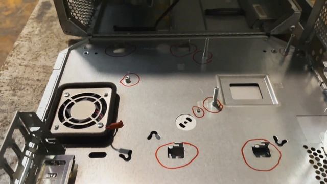 Hackintosh Mod con Mac Pro G4 (parte 1) смотреть онлайн