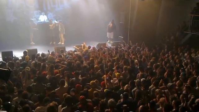 Mac Miller - Wake Up live @ Melkweg, Amsterdam смотреть онлайн