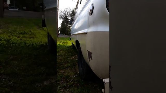 1967 Dodge A108 Window Van смотреть онлайн