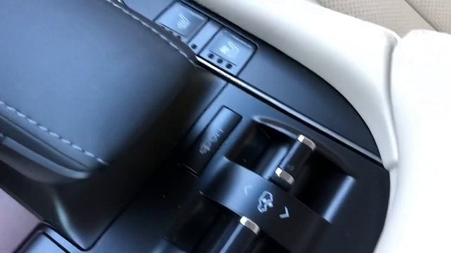 2020 Lexus LX570 Walkaround смотреть онлайн