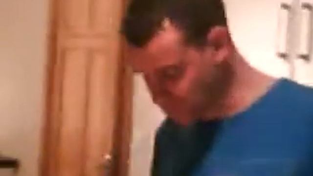 Paul byrne eating an apple in one bite смотреть онлайн