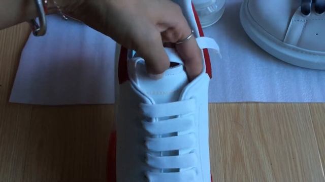 My Friend Video:MC Queen Alexander Red Air Cushion Sneakers VS Alexander McQueen Gradient Laces смотреть онлайн