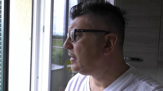 Se Vedete RONNIE RODNEY sotto CASA Vostra con in Mano un NERF!? "Chiudetevi in casa Lui Spara" смотреть онлайн