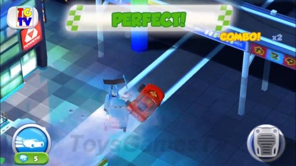 Tokyo Mater vs Lightning McQueen | Cars Fast as Lightning