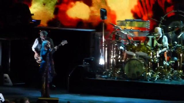 Tusk - Fleetwood Mac - Ziggo Dome - Amsterdam. смотреть онлайн
