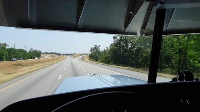 Рейс На Канаду - Монреаль смотреть онлайн