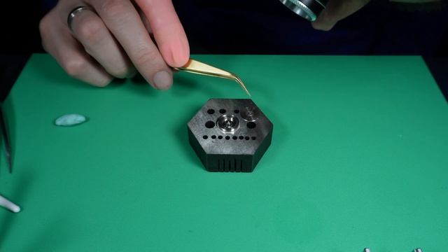 Restauration d'une Montre Jaeger LeCoultre avec une Surprise 💰💰💰 смотреть онлайн