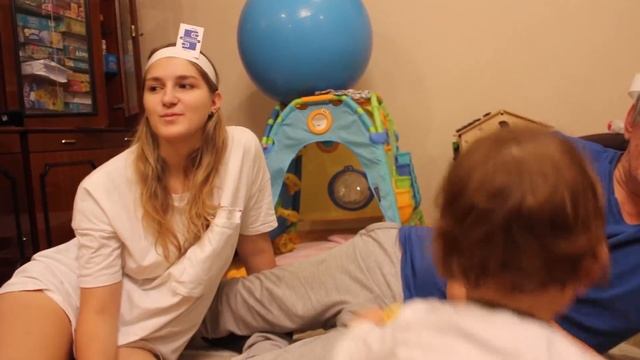 VLOG Настя за рулём. Костя не может отгадать. смотреть онлайн