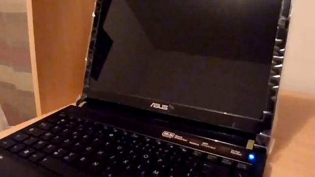 ASUS U35Jc with SSD.avi смотреть онлайн