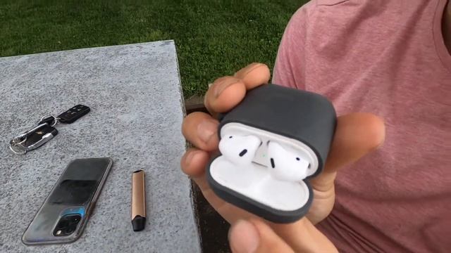 My AirPods Died! Should I Upgrade to the AirPods Pro? смотреть онлайн
