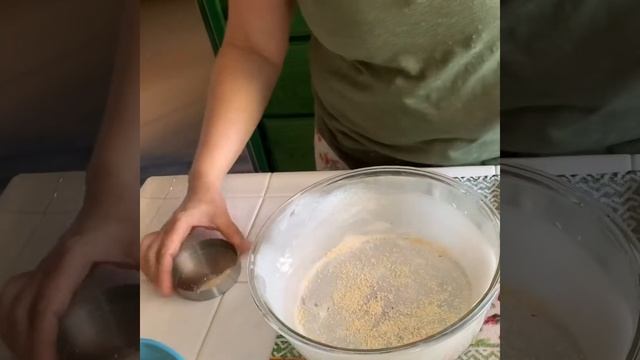 BeBe Apple cake 🍏 کیک سیب بی بی смотреть онлайн