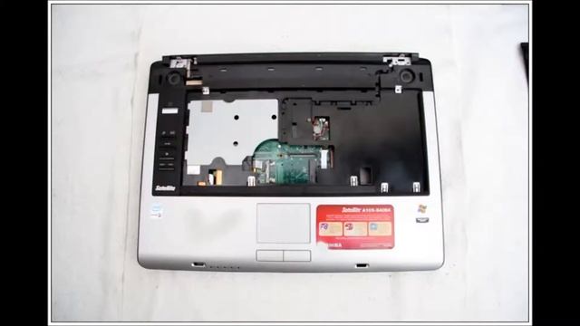 Toshiba Satellite A105 노트북 분해(Laptop disassembly) смотреть онлайн