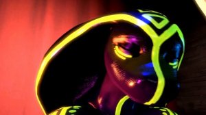 La Reyna Cobra Qhala song queen mars de la serie duck dodgers