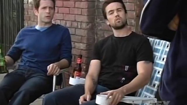 Always Sunny in Philadelphia: Mac and Dennis meet mobsters смотреть онлайн