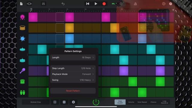 GarageBand Beat Sequencer Tutorial смотреть онлайн