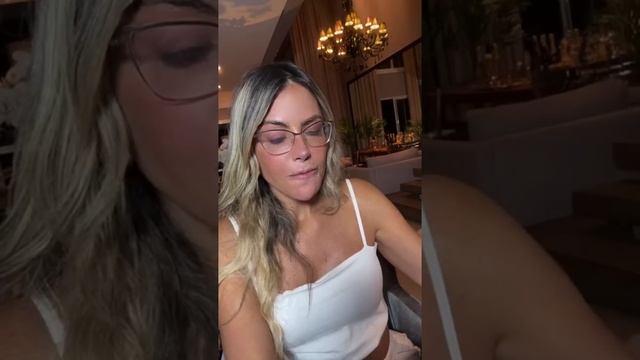 Você sonha em ser a "Tia Rica"? | Elainne Ourives смотреть онлайн