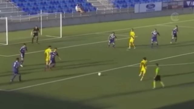 Riqui Puig VS Billy Gilmour ▶Who Is The New Xavi?! смотреть онлайн