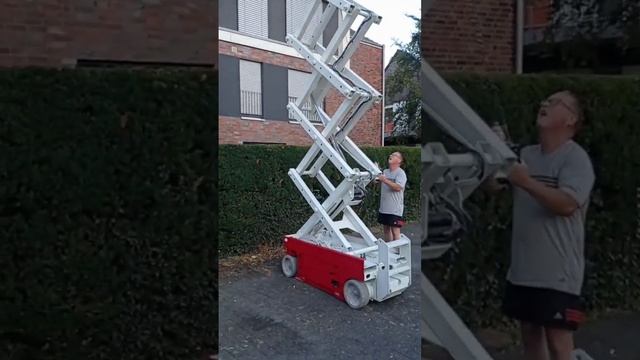 Портативный "лифт" электромонтажников.))) смотреть онлайн