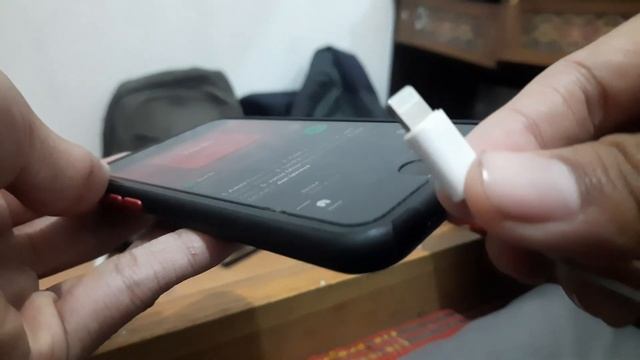 CARA MENGHUBUNGKAN HEADSET DI IPHONE 7, 7+, 8, 8+, X, XR, XS, 11, 12, 13 смотреть онлайн