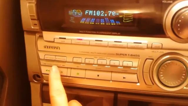 AIWA CX ZL-31 stereo system, demonstrating the radio function смотреть онлайн