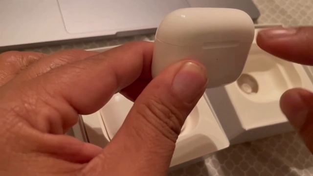 How To Pair and Sync a Replacement Apple AirPods PRO смотреть онлайн