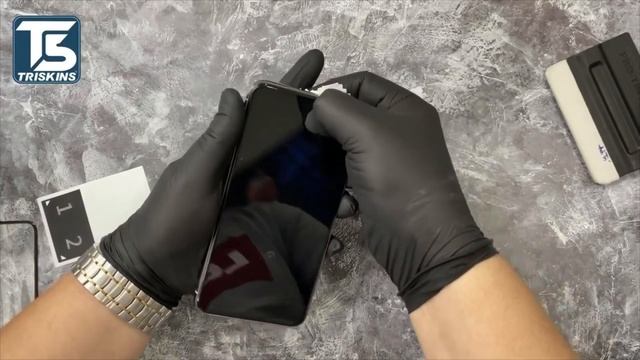 TRISKINS | New Mipow Premium 3D King Bull iPhone смотреть онлайн