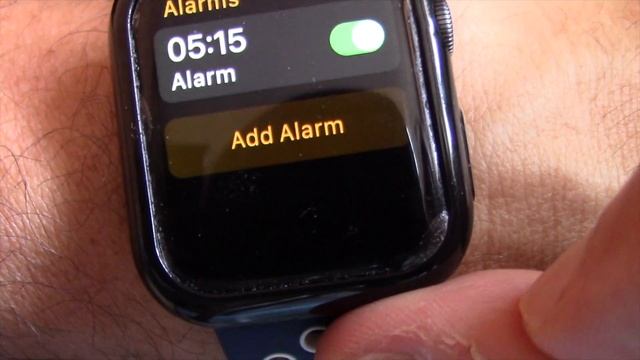 How to Set Alarm Clock on Apple Watch with Alarms app смотреть онлайн