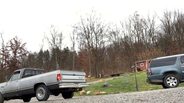1986 Dodge D-150 $500 farm truck! смотреть онлайн