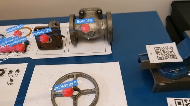 HoloLens 2 Tech Demo - (Equipment assembly with Ai and computer vision) смотреть онлайн