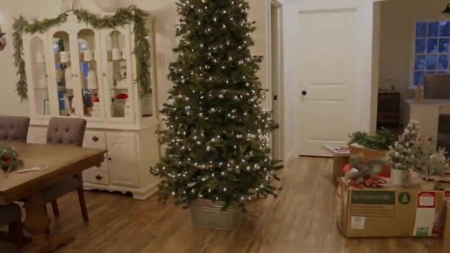 Decorating For Christmas + Christmas Decor Shopping 2018 смотреть онлайн