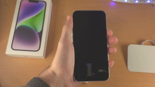 Purple iPhone 14 Unboxing! [doesn’t look purple??!!] смотреть онлайн