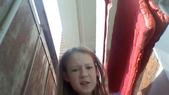 Мои наушники и телефон. :-) смотреть онлайн