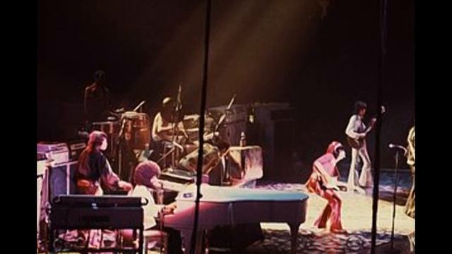 Savoy Truffle - with Ella Fitzgerald.mpg смотреть онлайн