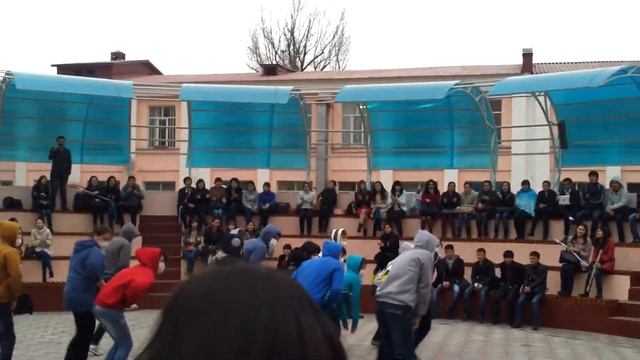 выступление SGF на 8 марта смотреть онлайн