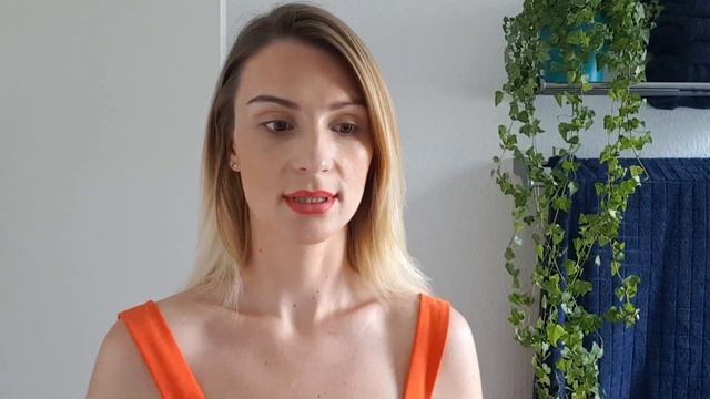 ORANGE LIPS + BLACK LINER смотреть онлайн