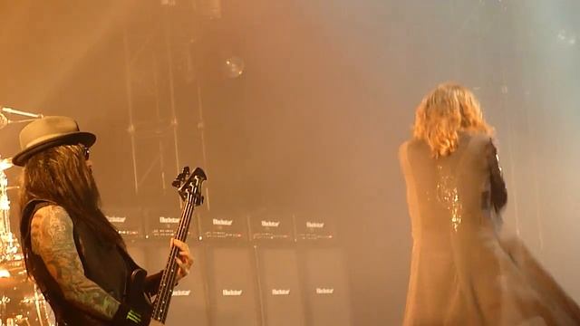 Ozzy Osbourne - Bark At The Moon.