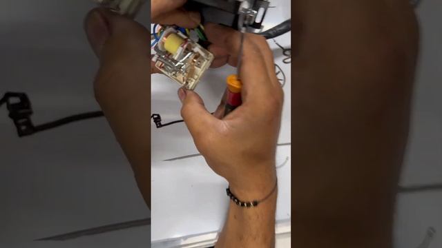 رله ولتاژی کمپرسور امبراکو embraco NJ9232GK смотреть онлайн