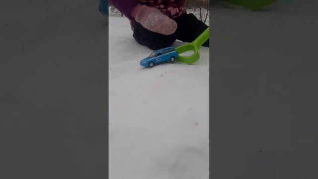 скинул с обрыва машину. Ваз 111 смотреть онлайн