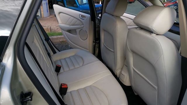 2009 Jaguar X-Type SE Estate смотреть онлайн