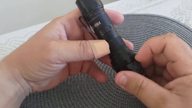 Lanterna nitecore P20IX (é um exagero de potência) смотреть онлайн