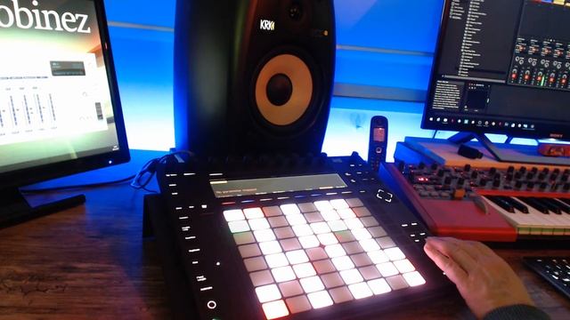 Ableton push trance classics mashup смотреть онлайн
