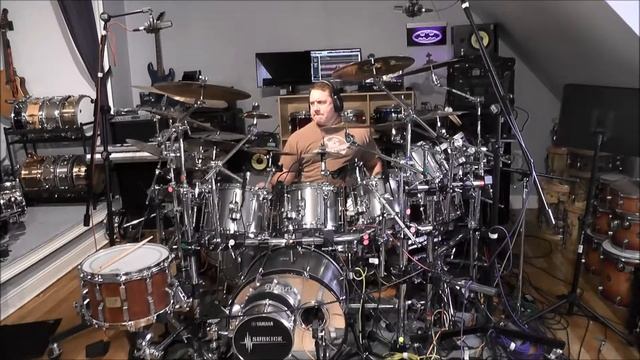 Mofo on Drums - Mick Fleetwood tribute - Fleetwood Mac - "Don't Stop" Dunnett Titanium Drums смотреть онлайн